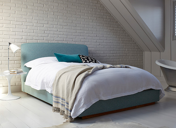 Islington King Bed in Guernsey Turquoise